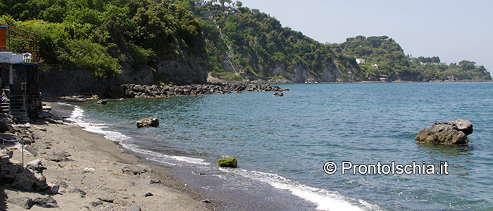 La spiaggia degli Inglesi a Ischia